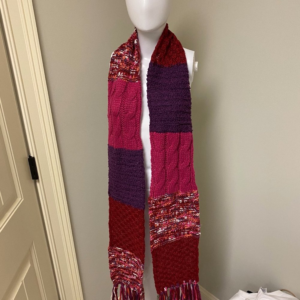 Colorful Scarf- never worn - Picture 2 of 4